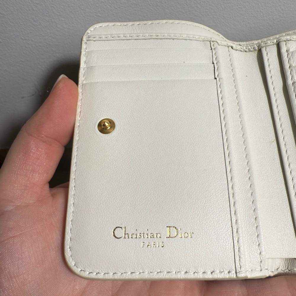 Dior Caro Heart Wallet - Picture 7 of 11
